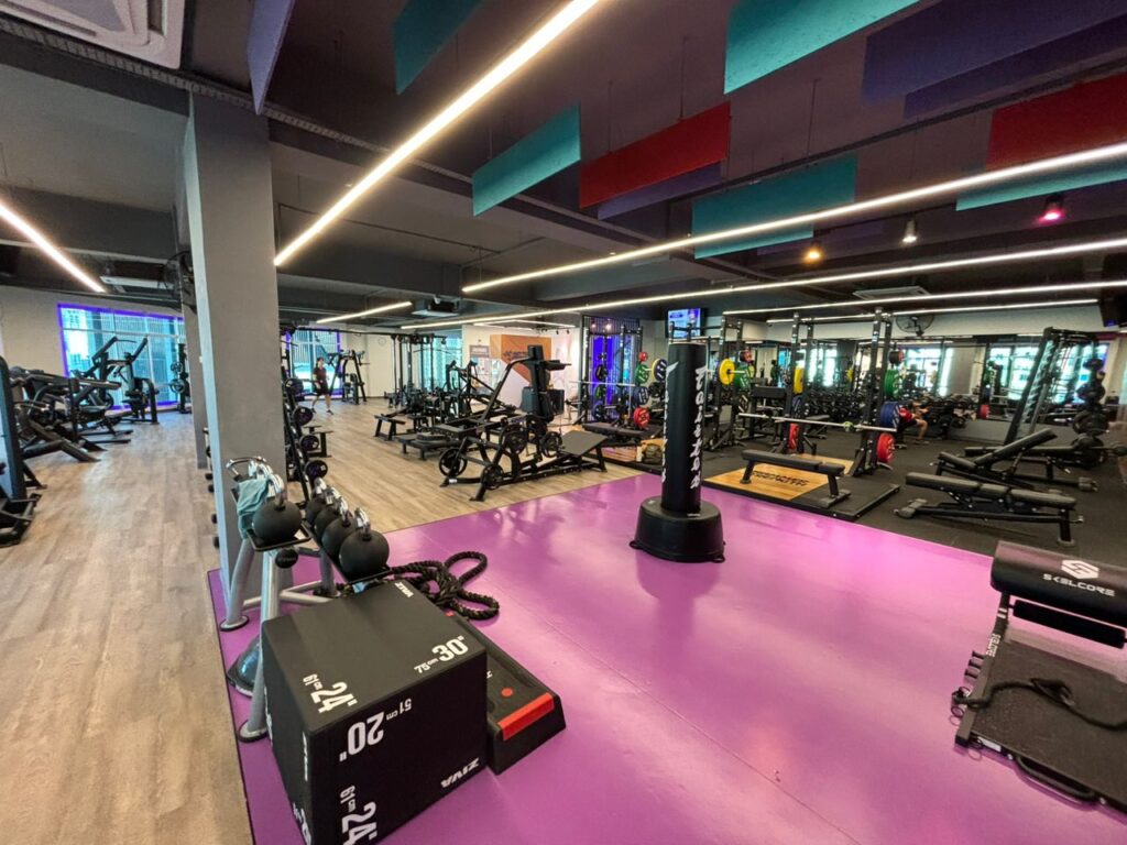 Anytime Fitness vs Celebrity Fitness Malaysia