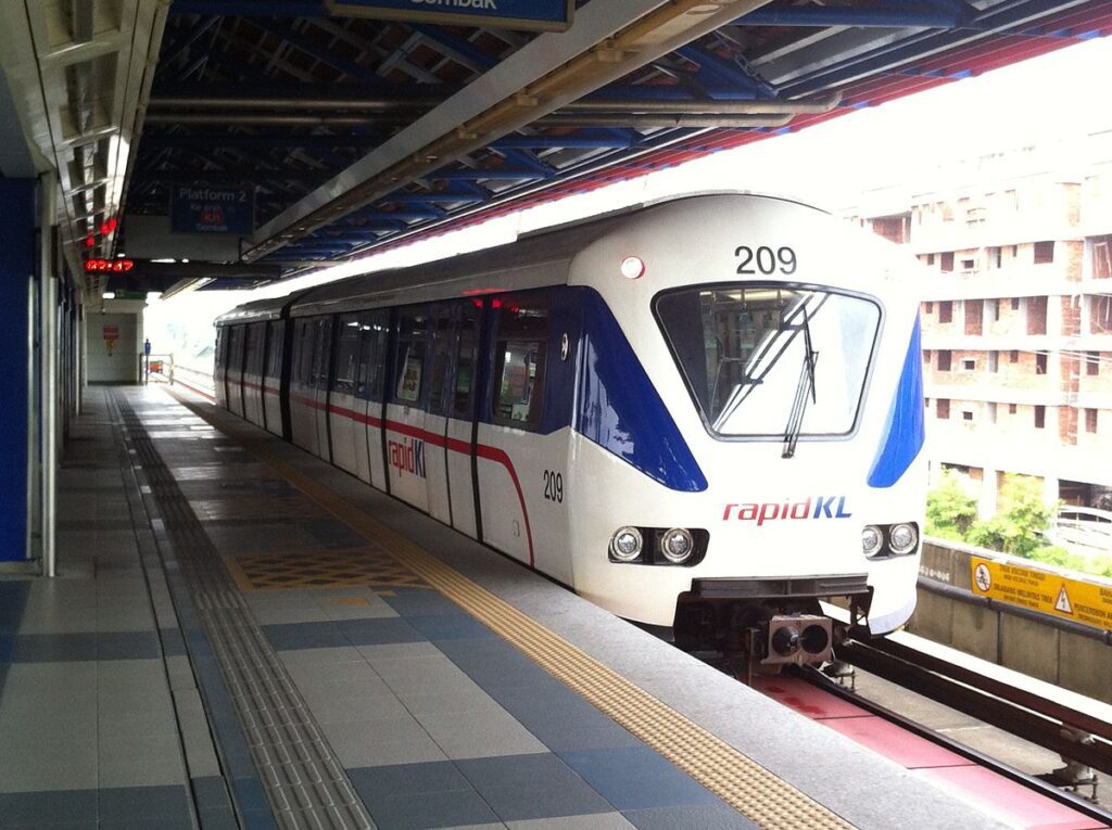 types of public transport in kuala lumpur and malaysia